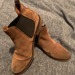 Wolverine Chelsea boot